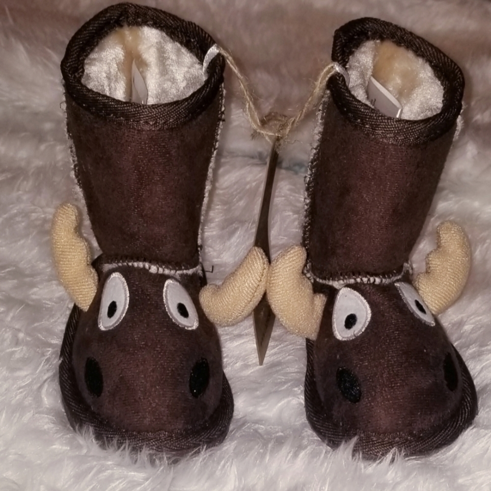 NWT, Lazy One,  Brown Moose Toddler Slipper Boots, size 4-5